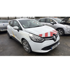 Attache ceinture arriere droit RENAULT CLIO 4