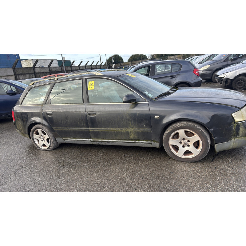 Vitre avant gauche AUDI A6 2 Photo n°19