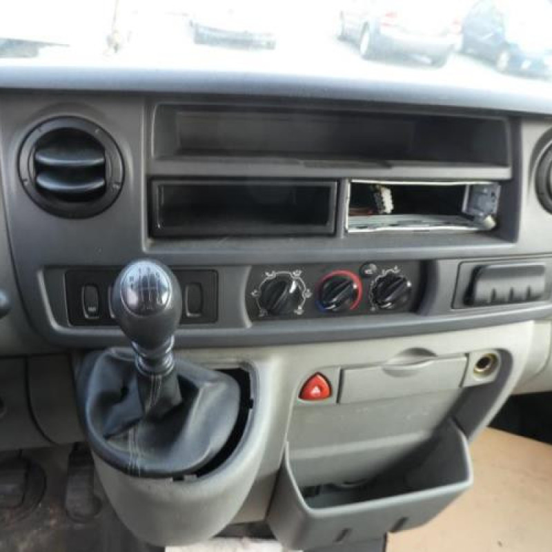 Etrier avant gauche (freinage) RENAULT MASTER 2 Photo n°8