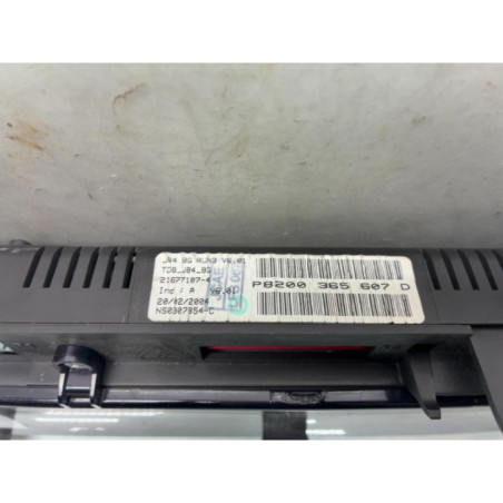 Compteur RENAULT SCENIC 2