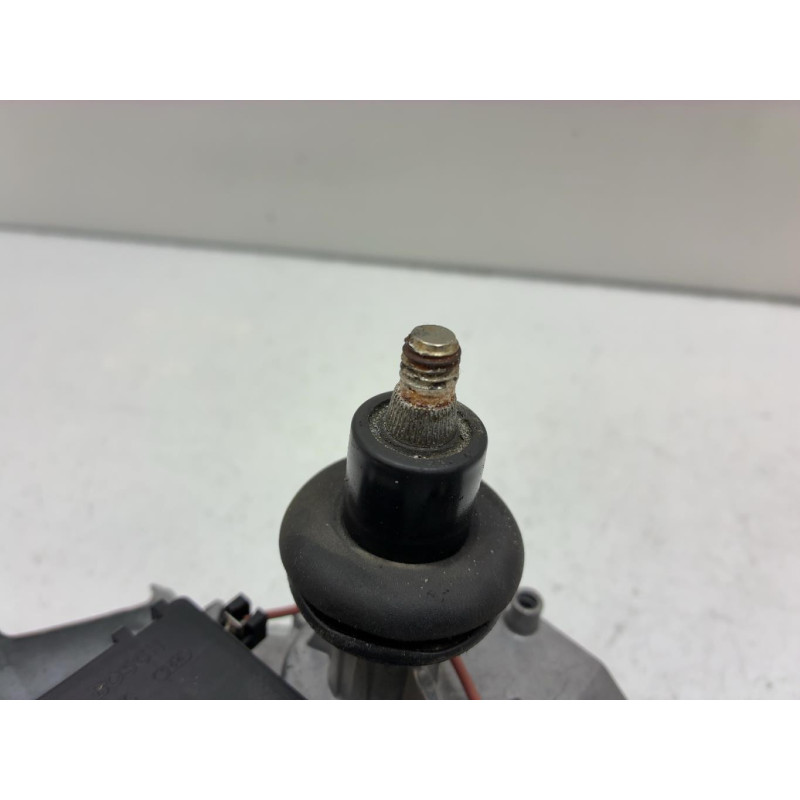 Moteur essuie glace arriere BMW X3 E83 Photo n°2