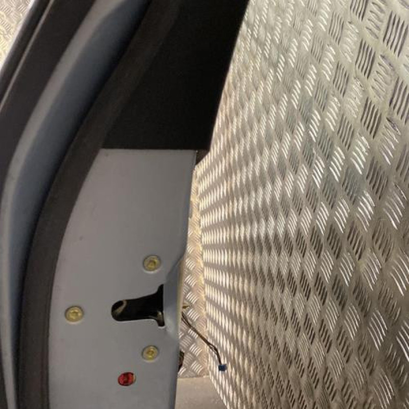 Porte arriere gauche PEUGEOT 607 Photo n°4