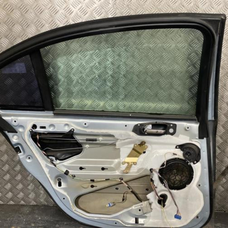 Porte arriere gauche PEUGEOT 607 Photo n°5