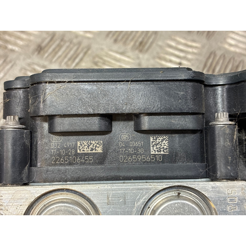 Bloc ABS (freins anti-blocage) SUZUKI SX4 2 S-CROSS Photo n°1