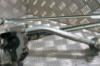 Moteur essuie glace avant FORD FIESTA 5