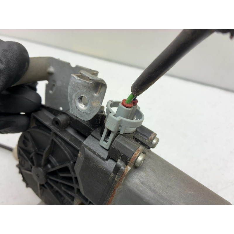 Leve vitre electrique avant droit NISSAN PATHFINDER 2 Photo n°4
