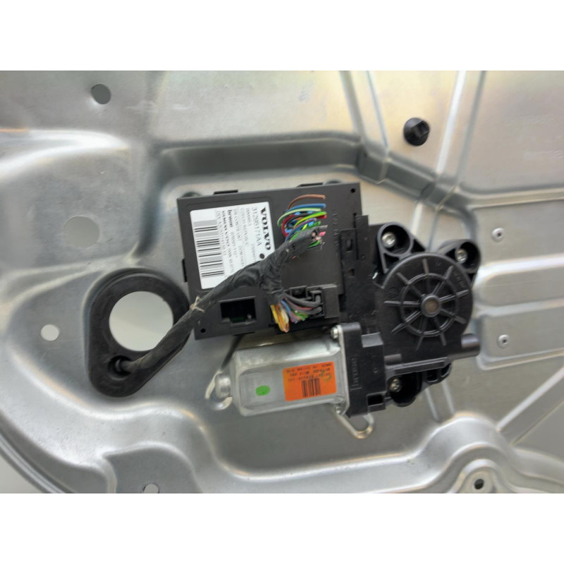 Leve vitre electrique avant gauche VOLVO C 30 Photo n°3