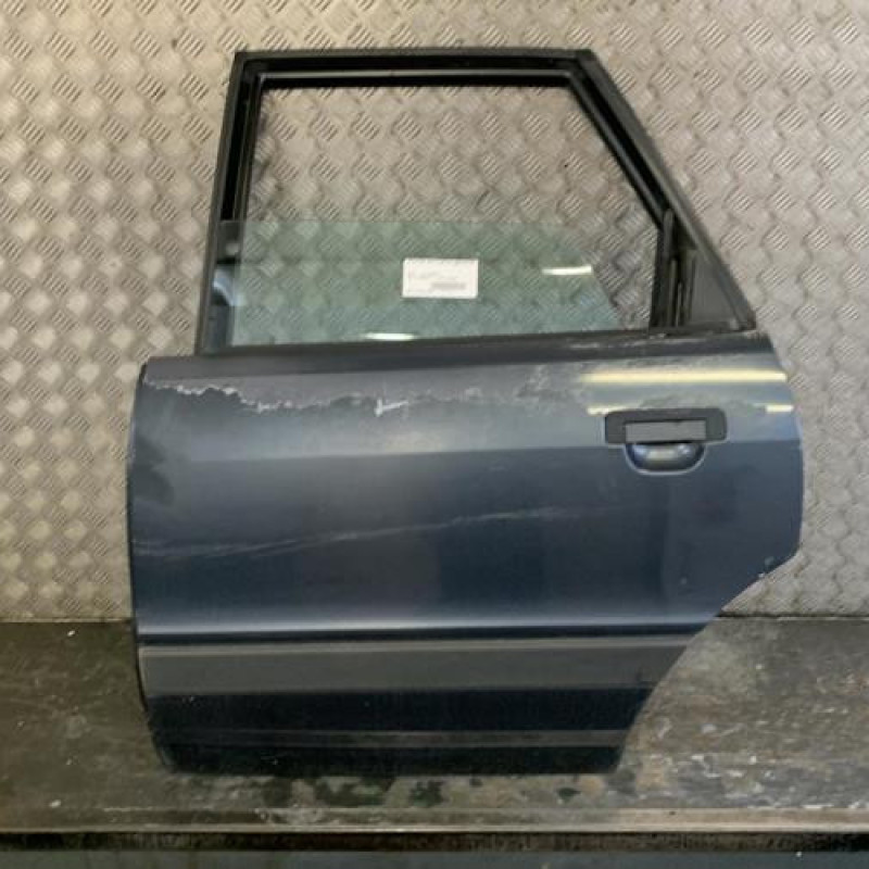 Porte arriere gauche AUDI 80 3 Photo n°1