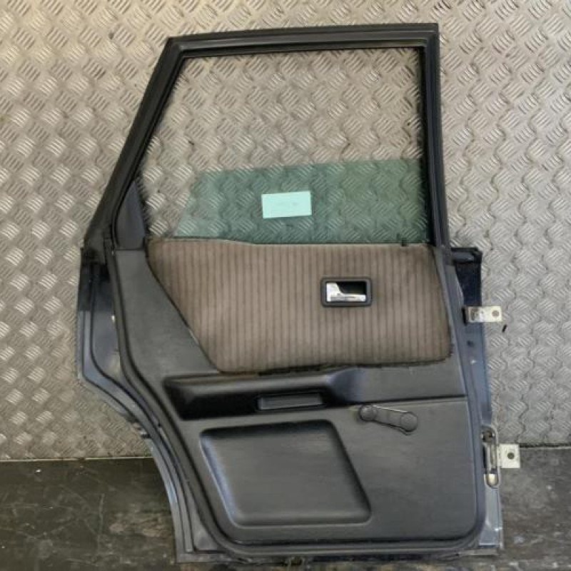 Porte arriere gauche AUDI 80 3 Photo n°4