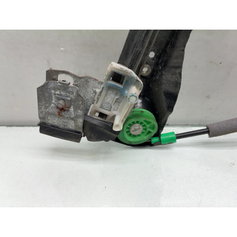 Leve vitre electrique avant gauche FORD FOCUS 1 Photo n°3