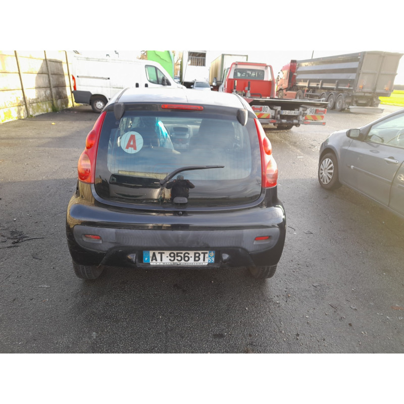 PEUGEOT 107 PHASE 1 1.4 HDI - 8V TURBO Photo n°6