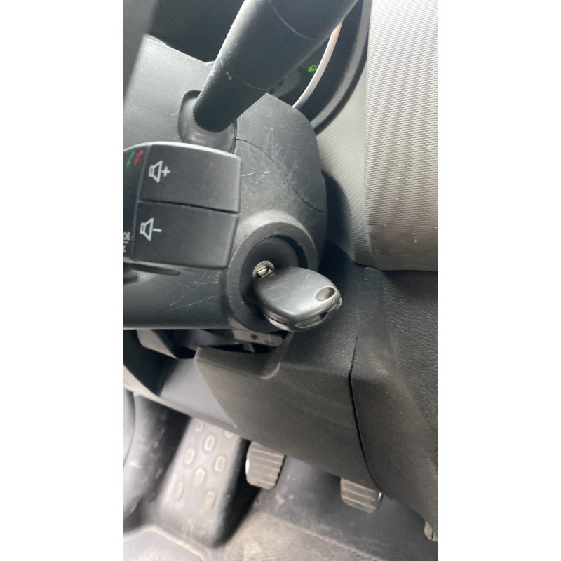 RENAULT TRAFIC 3 COURT PHASE 1 1.6 DCI - 16V TURBO Photo n°10