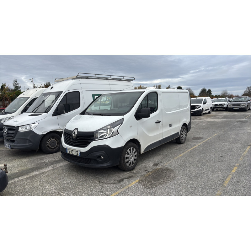 RENAULT TRAFIC 3 COURT PHASE 1 1.6 DCI - 16V TURBO Photo n°12
