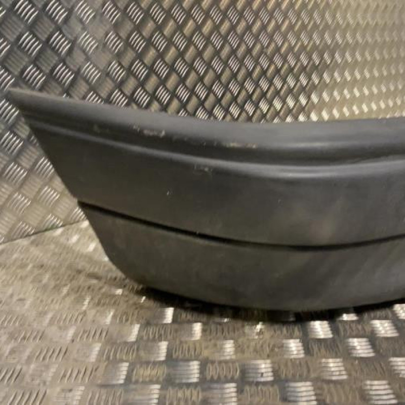 Pare choc arriere OPEL ASTRA F Photo n°2