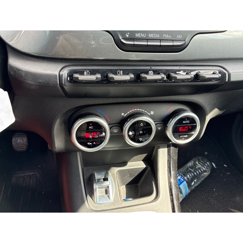 ALFA ROMEO GIULIETTA 2 PHASE 1 1.6 JTD - 16V TURBO MULTIJET Photo n°4