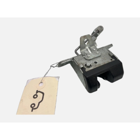 Serrure de coffre OPEL CORSA C