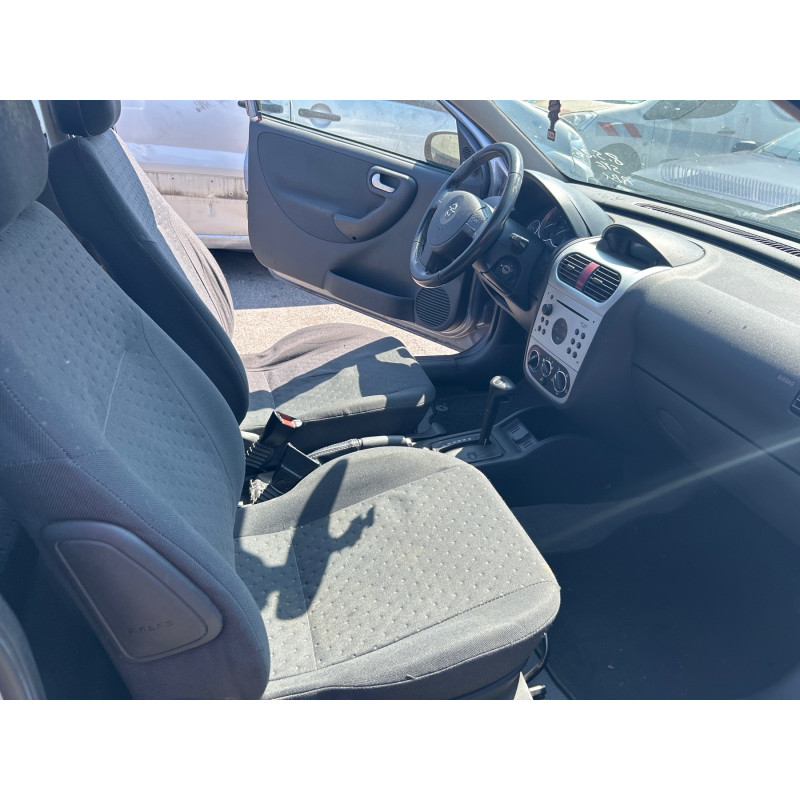 Serrure de coffre OPEL CORSA C Photo n°18