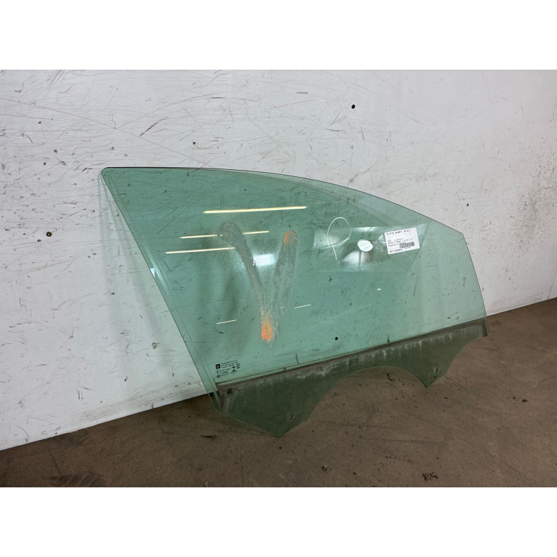 Vitre avant droit OPEL ASTRA K Photo n°3