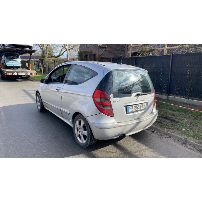 Serrure de coffre MERCEDES CLASSE A 169 Photo n°8