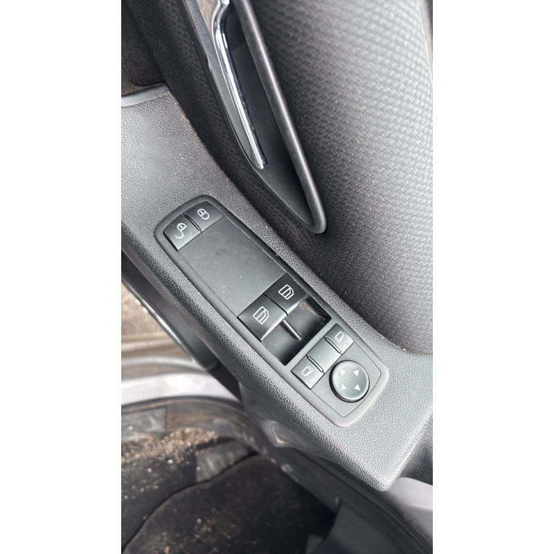 Serrure de coffre MERCEDES CLASSE A 169 Photo n°20