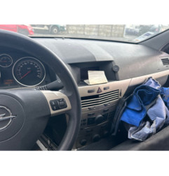 Serrure de coffre OPEL ASTRA H
