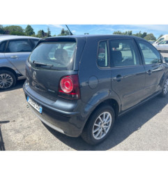 Pretensionneur de ceinture avant gauche VOLKSWAGEN POLO 4
