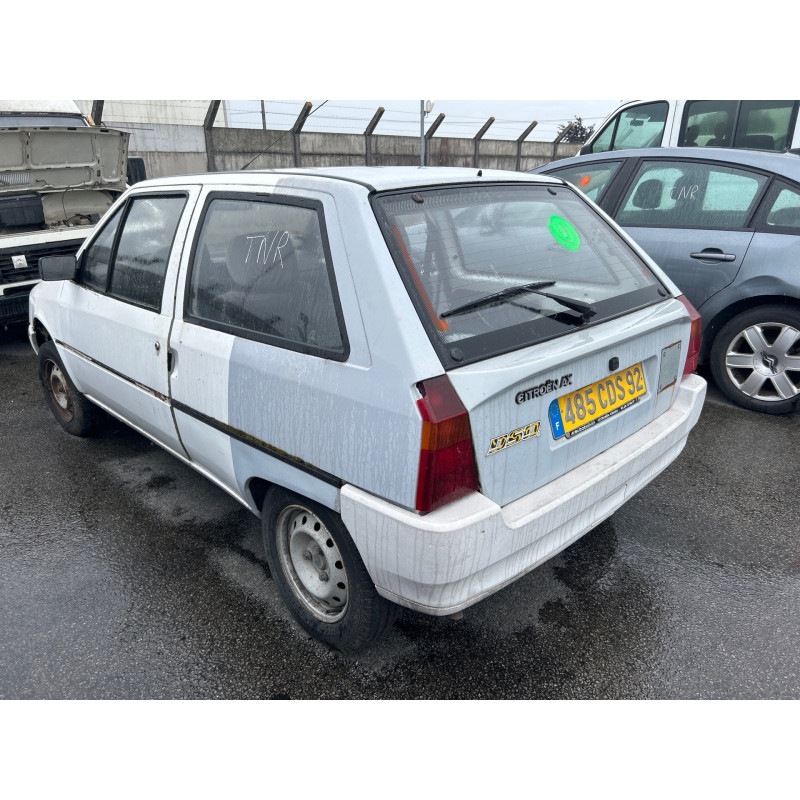 Vitre avant gauche CITROEN AX Photo n°9