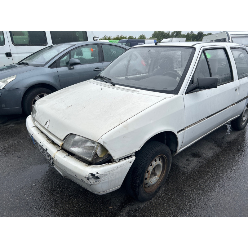 Vitre avant gauche CITROEN AX Photo n°18