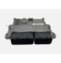 Calculateur moteur PEUGEOT 3008 2 Photo n°1