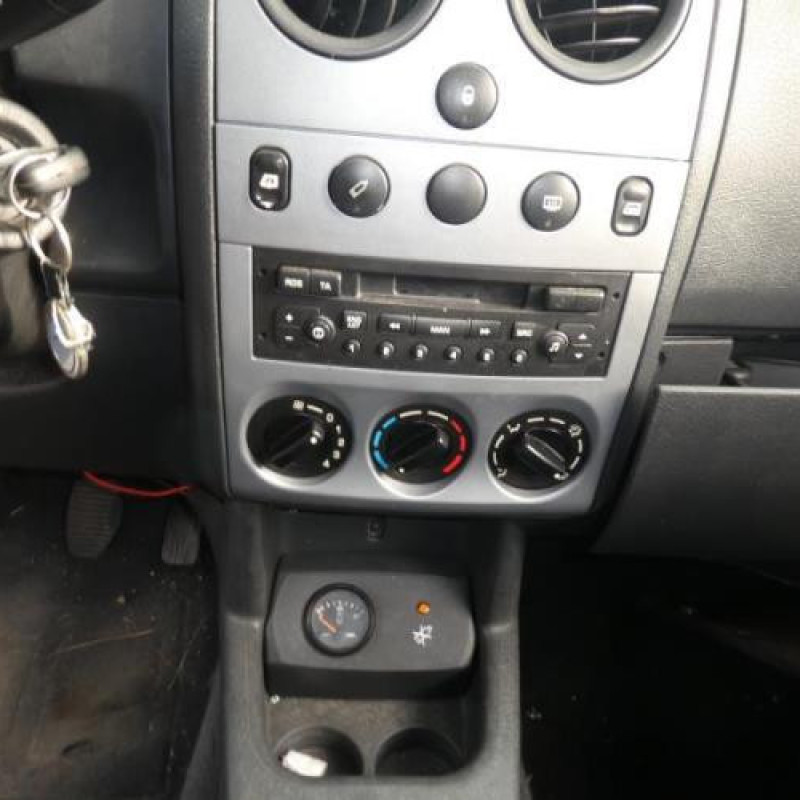 Etrier avant gauche (freinage) CITROEN BERLINGO 1 Photo n°8