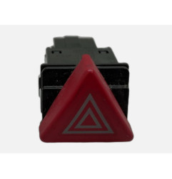Bouton de warning AUDI A3 2 Photo n°1