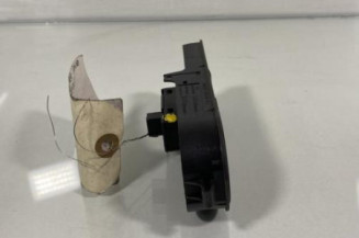 Interrupteur de leve vitre avant droit OPEL ASTRA H