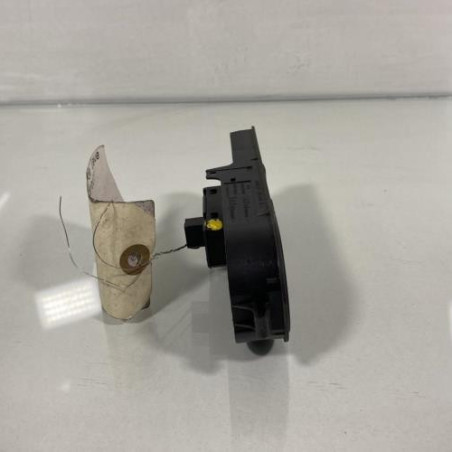 Interrupteur de leve vitre avant droit OPEL ASTRA H