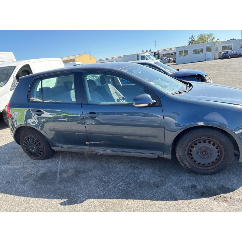Trappe d'essence VOLKSWAGEN GOLF 5 Photo n°11