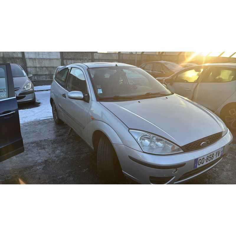 Vitre avant droit FORD FOCUS 1 Photo n°8