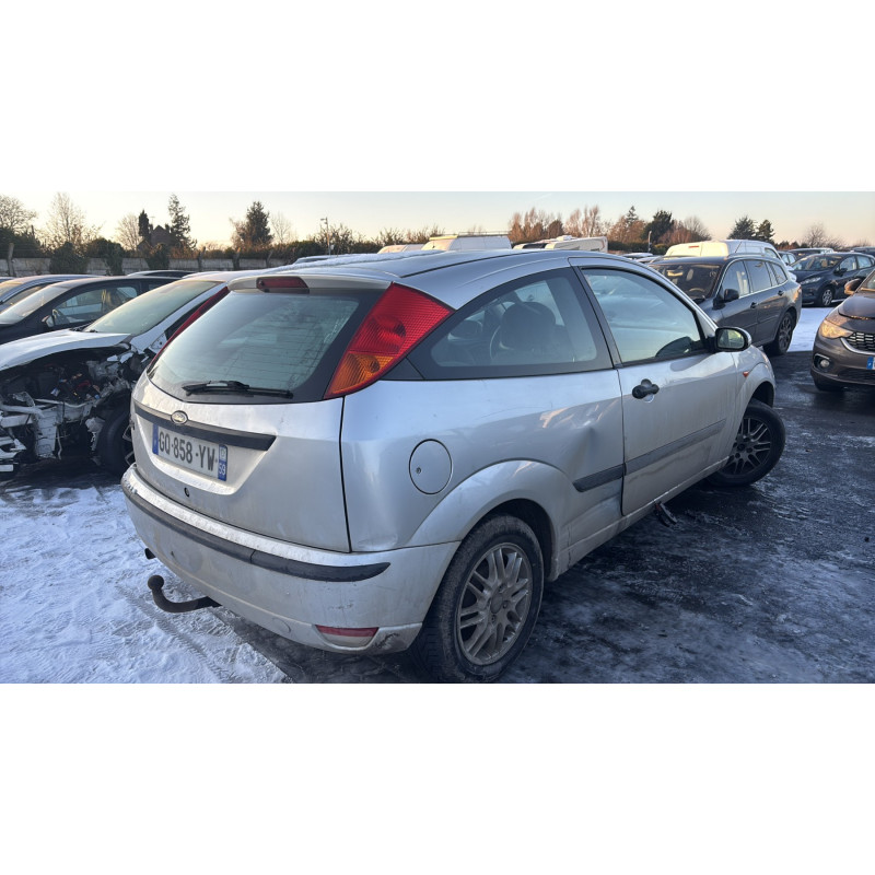 Vitre avant droit FORD FOCUS 1 Photo n°10