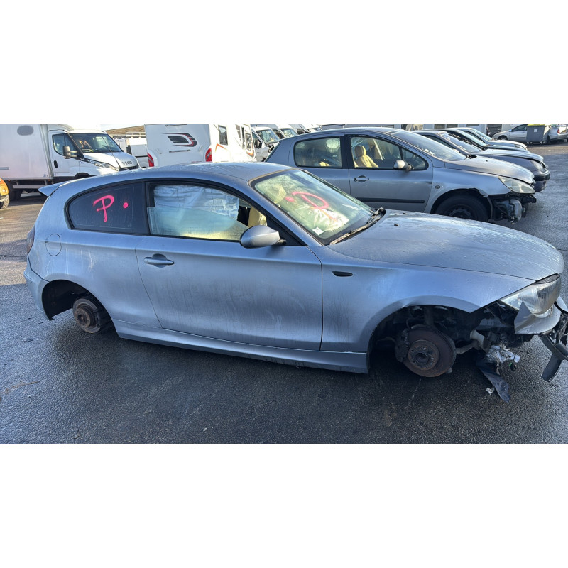 Vitre avant droit BMW SERIE 1 E81 Photo n°8