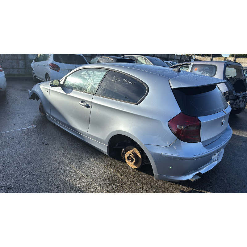Vitre avant droit BMW SERIE 1 E81 Photo n°11