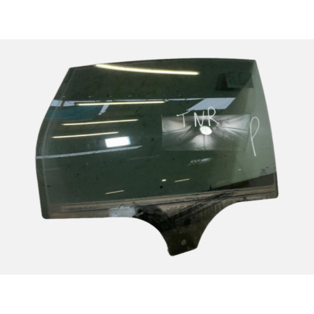 Vitre arriere droit FORD FOCUS 3