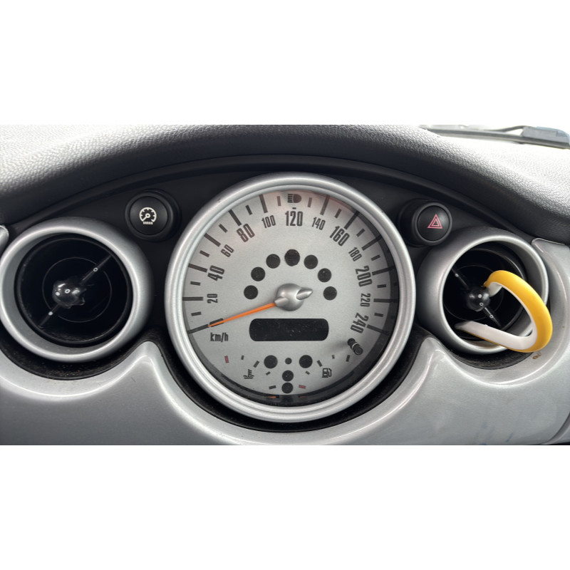 Trappe d'essence MINI MINI 1 R50/R53 Photo n°19