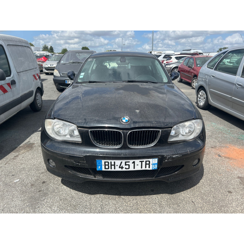 Vitre avant gauche BMW SERIE 1 E81 Photo n°13