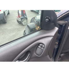 Vase de lave glace FORD FOCUS 1