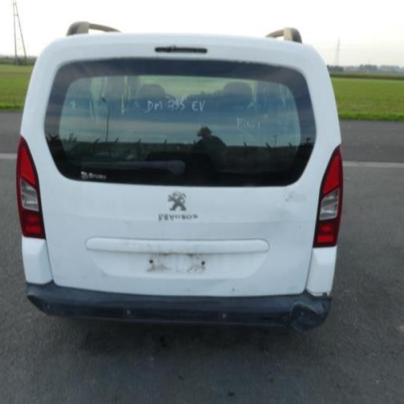 Attache ceinture avant droit PEUGEOT PARTNER 2 Photo n°6
