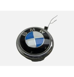 Bouton de coffre BMW SERIE 1 E81 Photo n°1