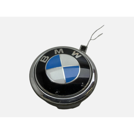 Bouton de coffre BMW SERIE 1 E81 Photo n°1