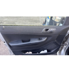 Vitre avant droit SKODA FABIA 1