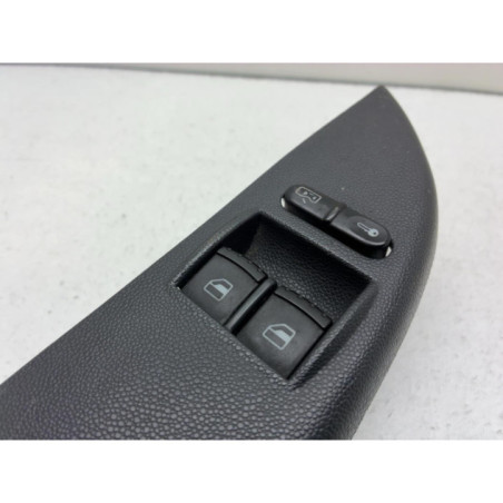 Interrupteur de leve vitre avant gauche SKODA FABIA 1