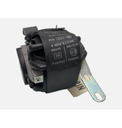Pretensionneur de ceinture avant droit VOLKSWAGEN POLO 4