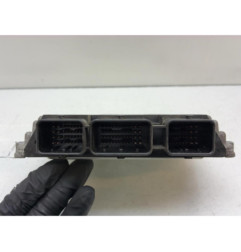 Calculateur moteur RENAULT MEGANE 2