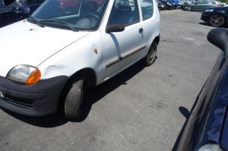 Serrure avant droit FIAT SEICENTO